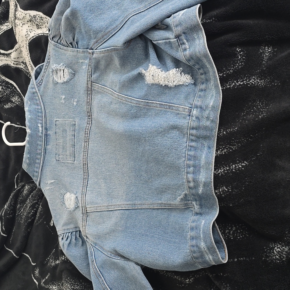 Jacket - Picture 3 of 3